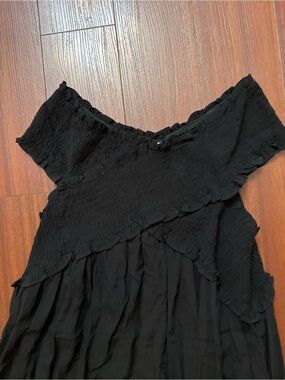 Black Off-Shoulder Ruffle Textured Dress